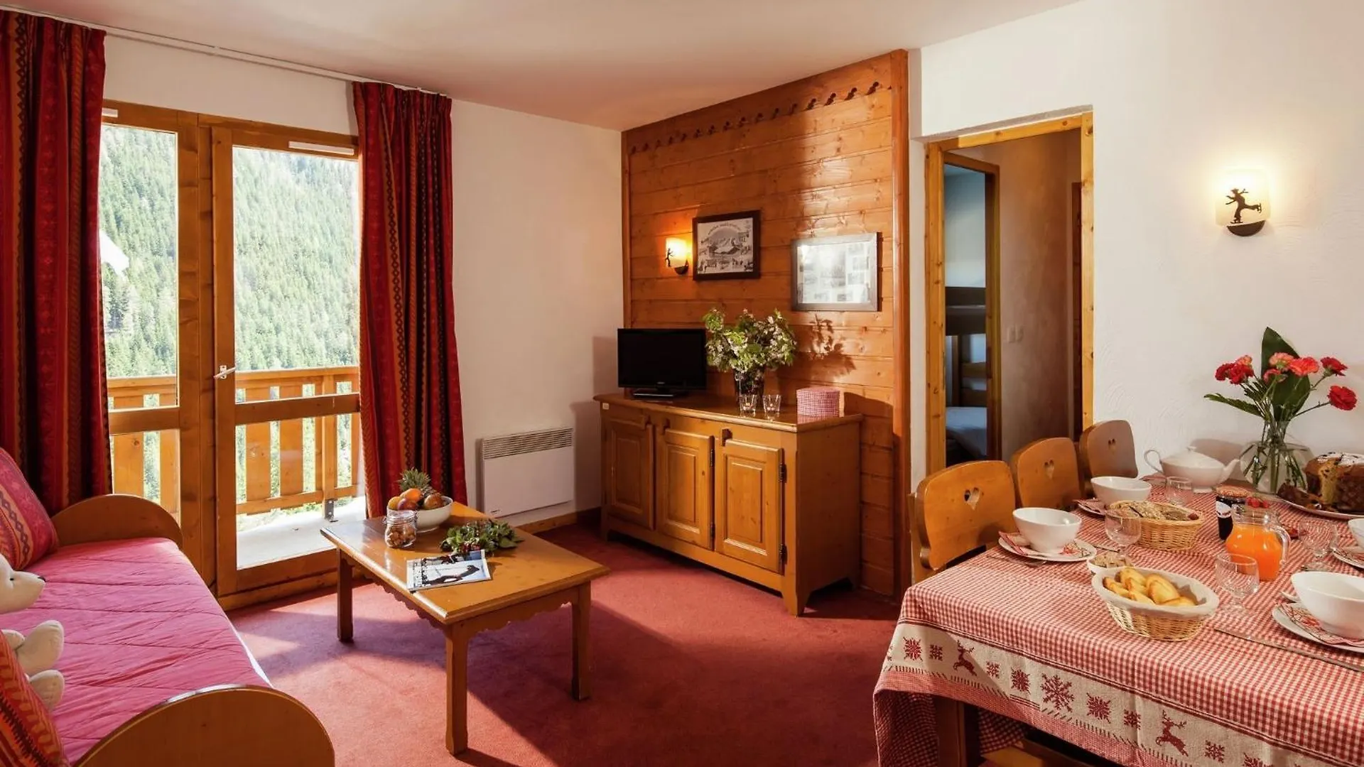Comfortable Apartment At Ski Slopes Valfrejus